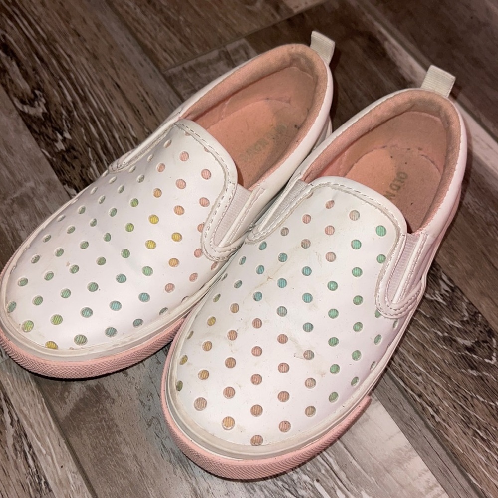 Old navy flats